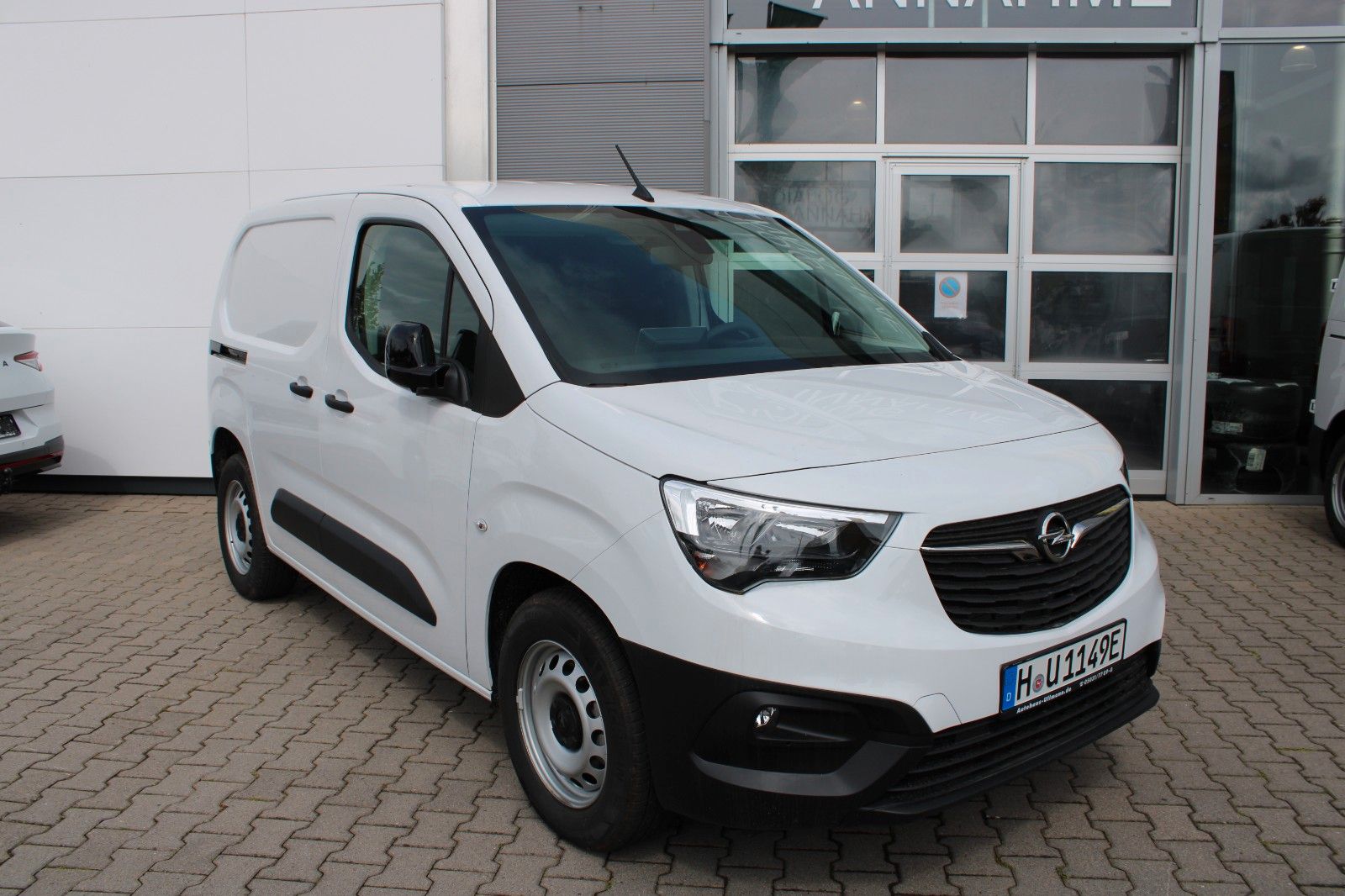 Opel Combo E Cargo 136 PS